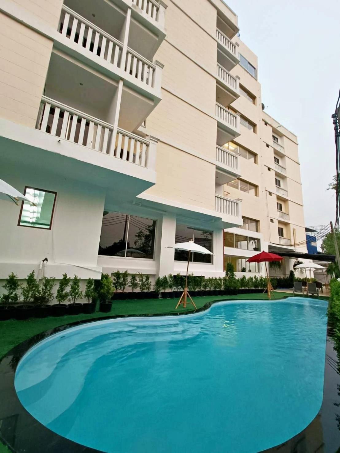 Royal Peninsula Chiangmai होटल