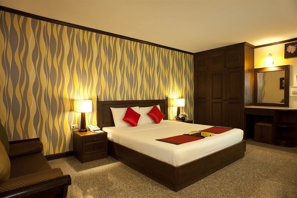 Royal Peninsula Chiangmai होटल